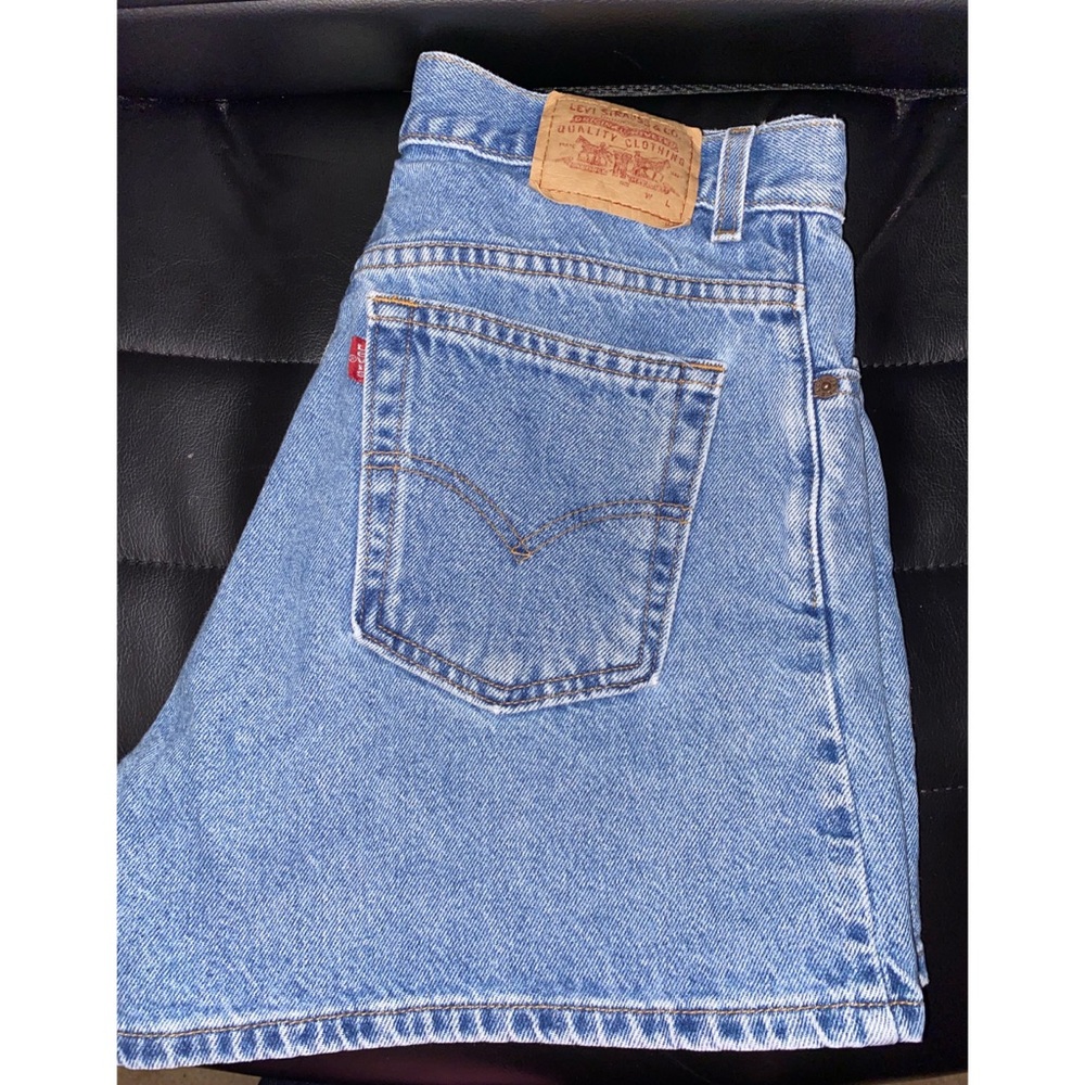 955 Levis shorts